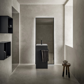 Salle de bain haut de gamme minimaliste finition laque anthracite mate