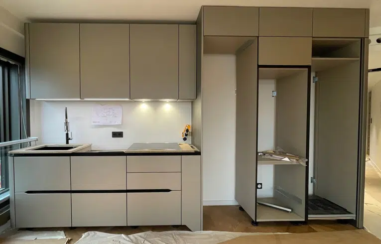 cuisine haut gamme paris 15 avec façades micalisées