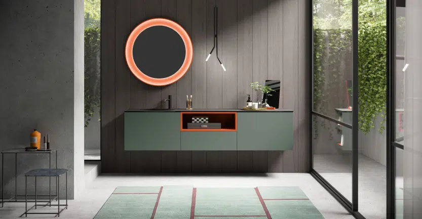 meuble salle de bain italien laqué mat vert avec niche entre colonnes pour ranger ses accessoires