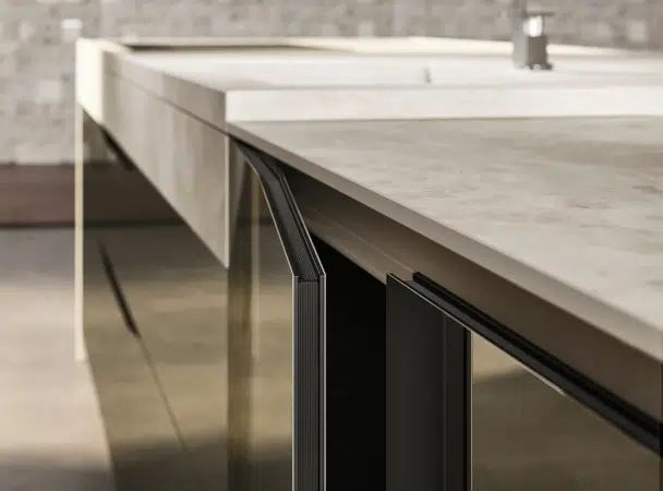 cuisine de luxe sans poignées avec gorges en aluminium