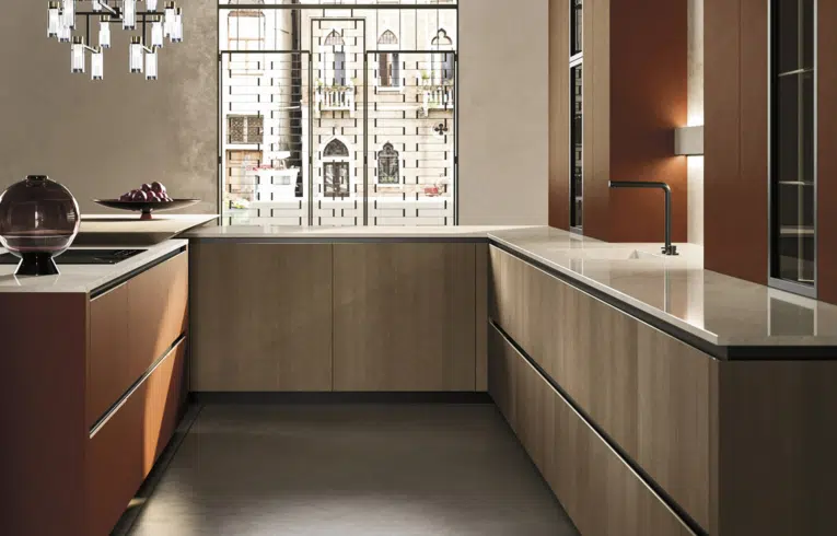 Cuisine moderne modèle way avec une composition en U