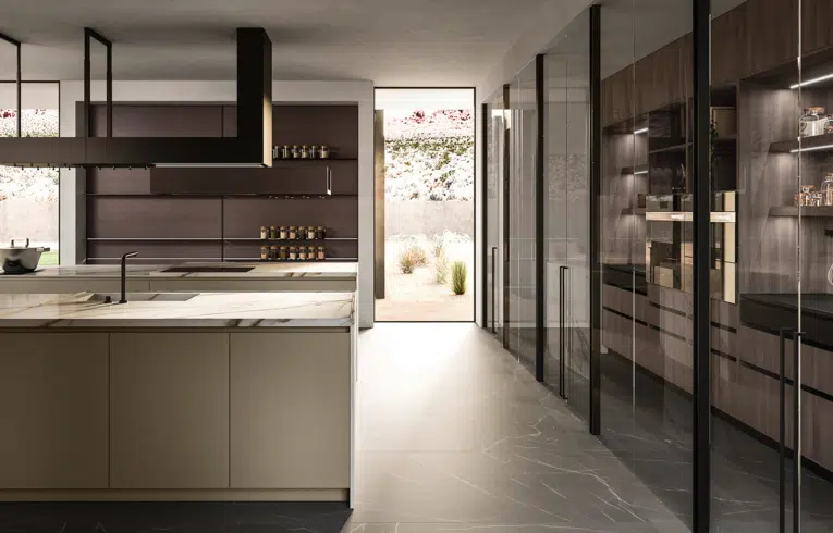 Cuisine moderne haut de gamme avec deux îlots