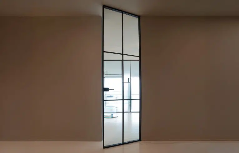 Porte battante vitrée modèle sherazade swing plain plus
